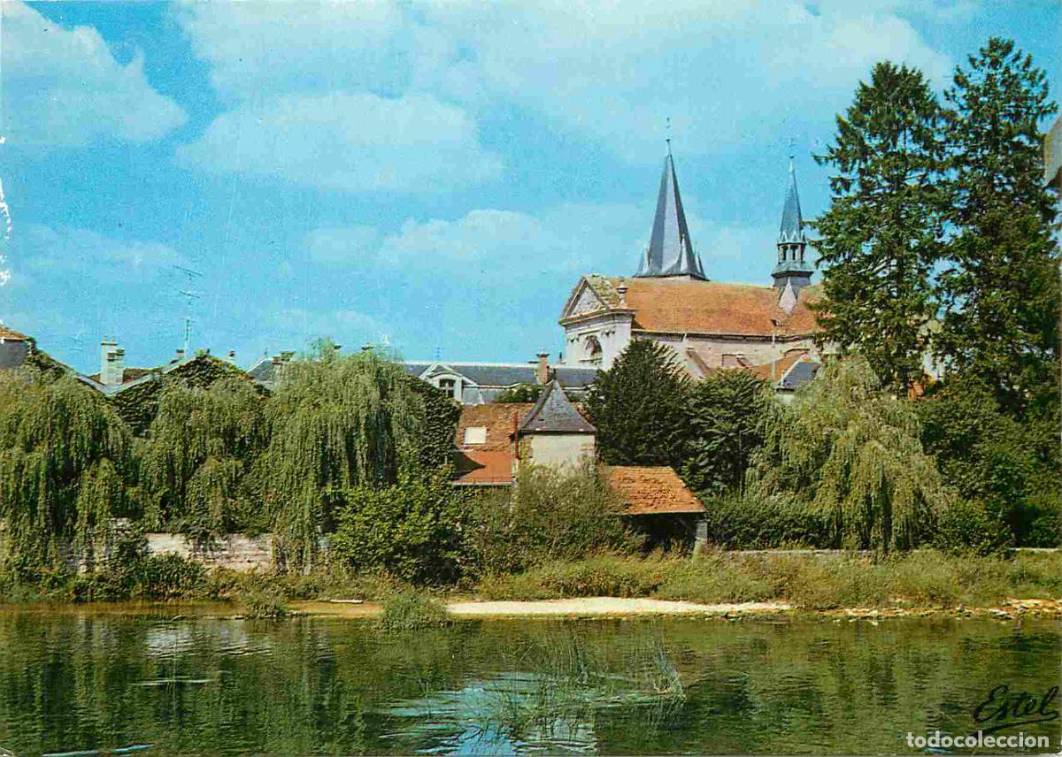 Cartes Postales: Francia - Carte Postale - 10 - Bar-sur-aube - L'aube vers l'&eacute;glise saint-maclou - CPM - Voir Scans R