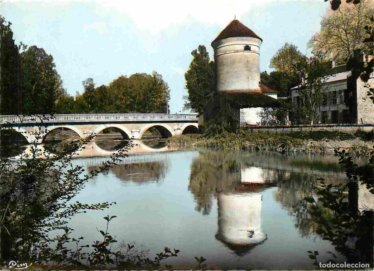 Cartes Postales: Francia - Carte Postale - 10 - Bar-sur-Seine - La Seine au Pont de Villeneuve - Mention Photographie