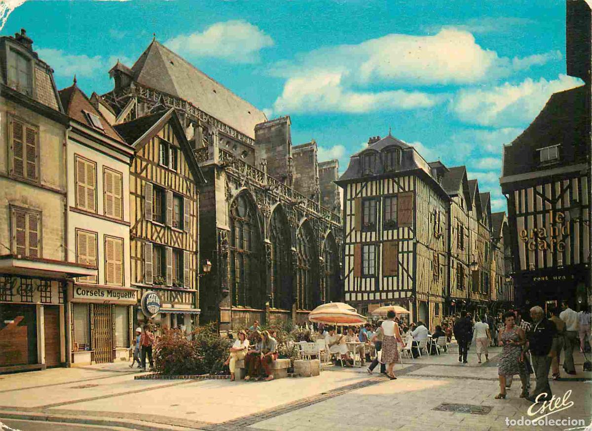 Postales: Francia - Carte Postale - 10 - Troyes - la place foch et l'&eacute;glise saint-jean a droite la rue champea
