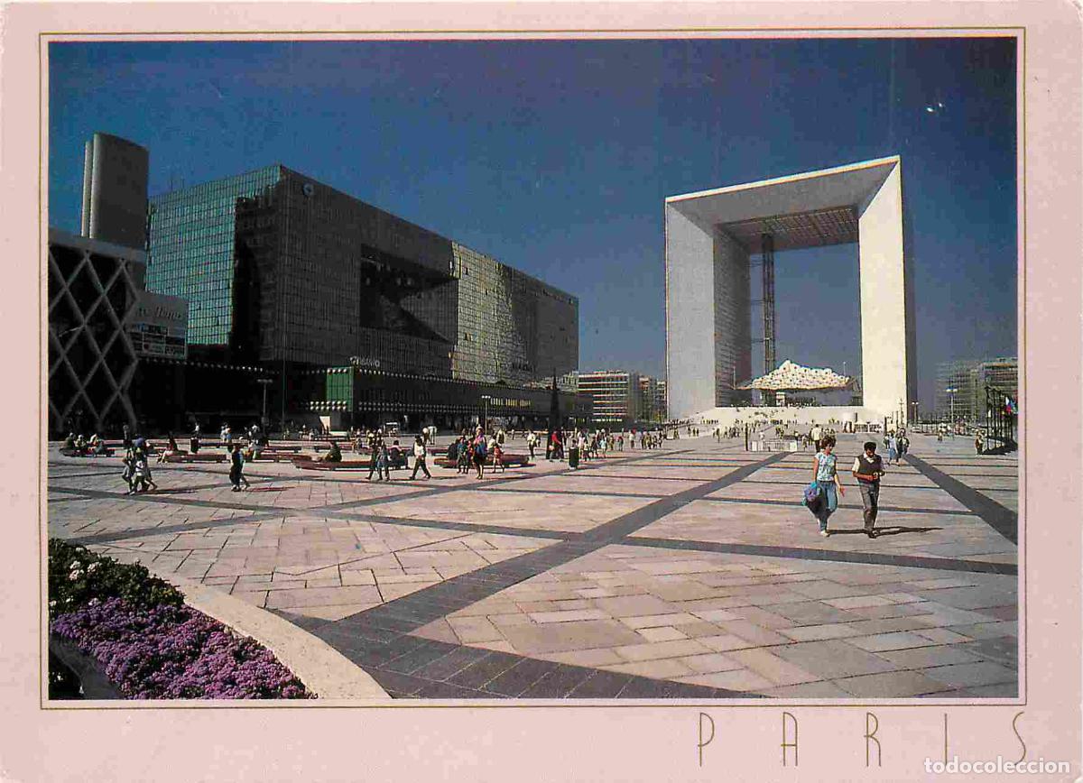 Postkarten: Francia - Carte Postale - 92 - La D&eacute;fense - L'esplanade de la d&eacute;fense et les quatre-temps et la gran