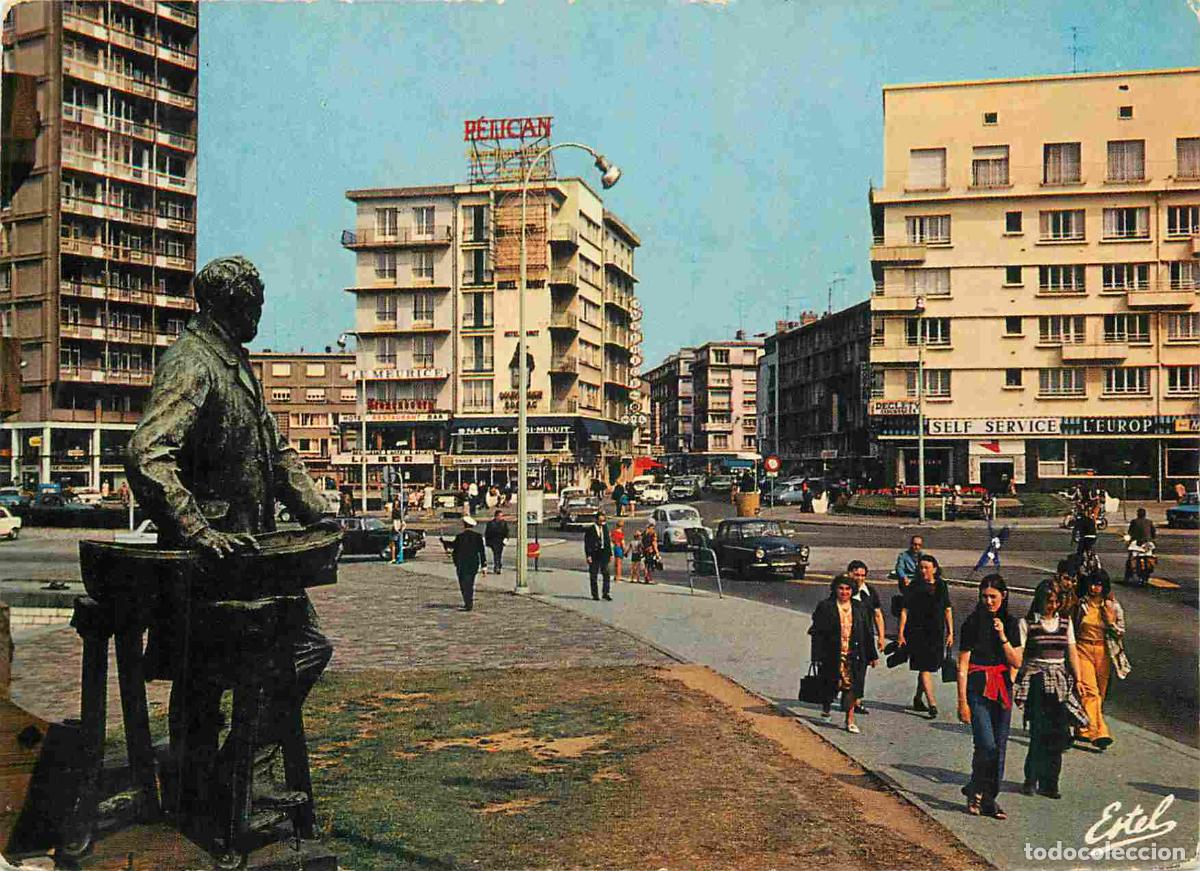 Postkarten: Francia - Carte Postale - 62 - Boulogne-sur-mer - L'entr&eacute;e de la rue Faidherbe vue depuis la statue