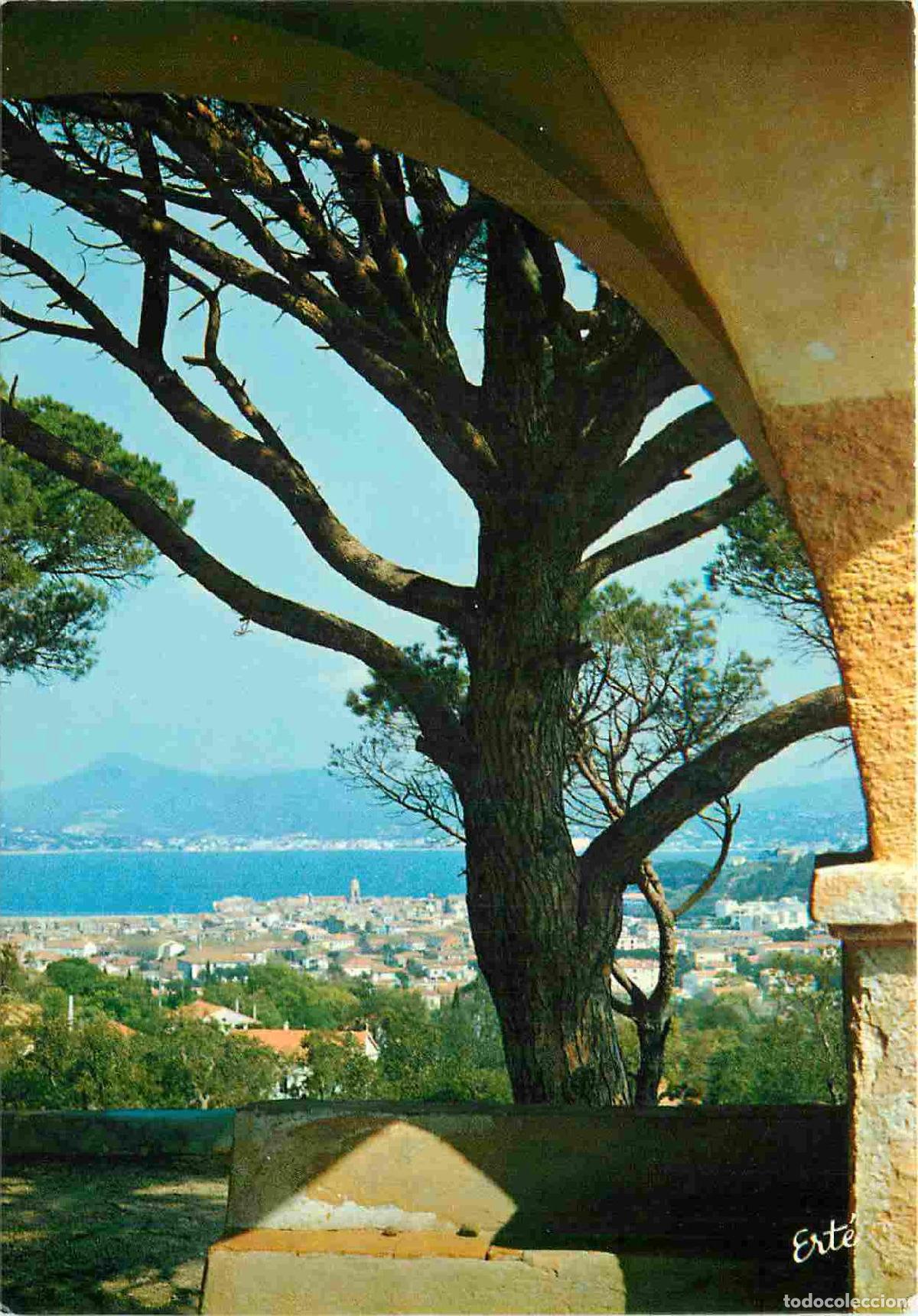 Postales: Francia - Carte Postale - 83 - Saint-tropez - Du typique porche proven&ccedil;al de la chapelle sainte-anne