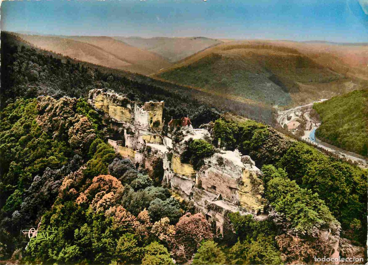 Postcards: Francia - Carte Postale - 67 - Le haut-barr - En arri&egrave;re plan la vall&eacute;e de la Zorn - Vue a&eacute;rienne -