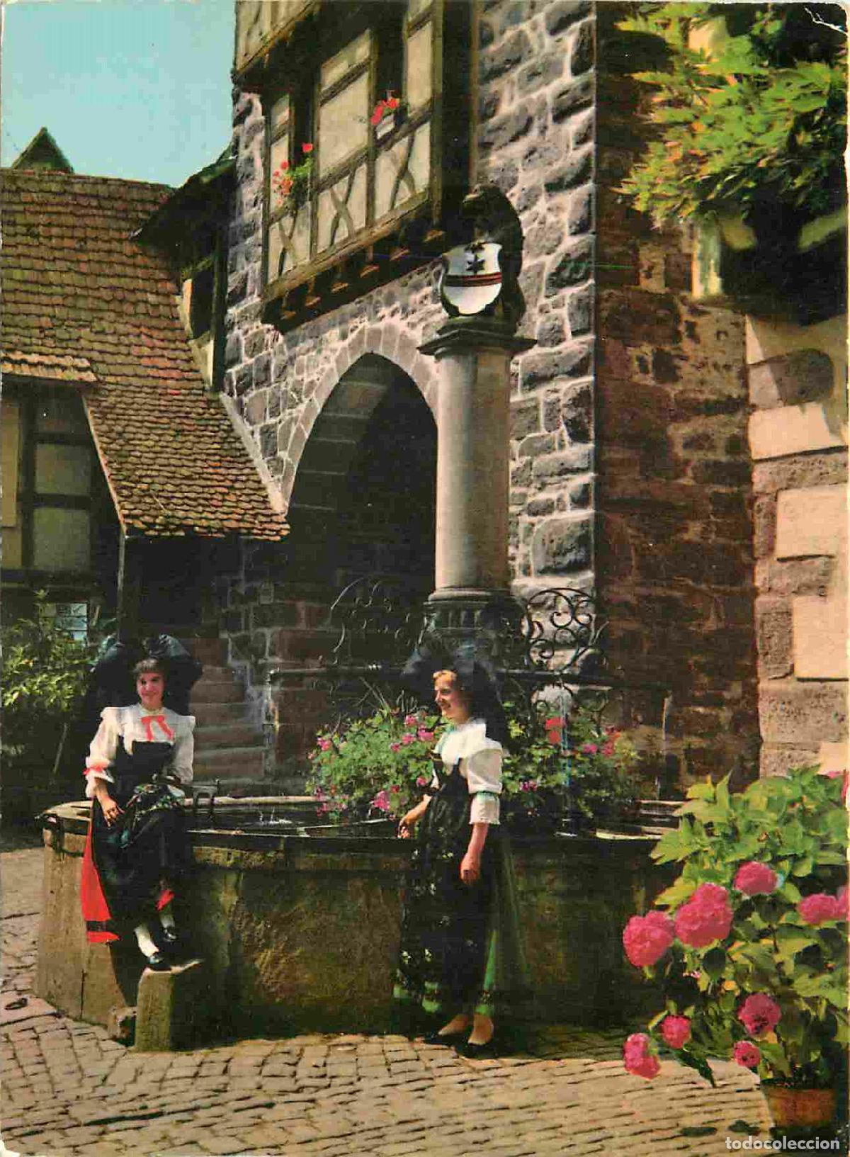 Cartoline: Francia - Carte Postale - 68 - Riquewihr - Le dolder 1291 et la fontaine - Folklore sc&egrave;ne et type -