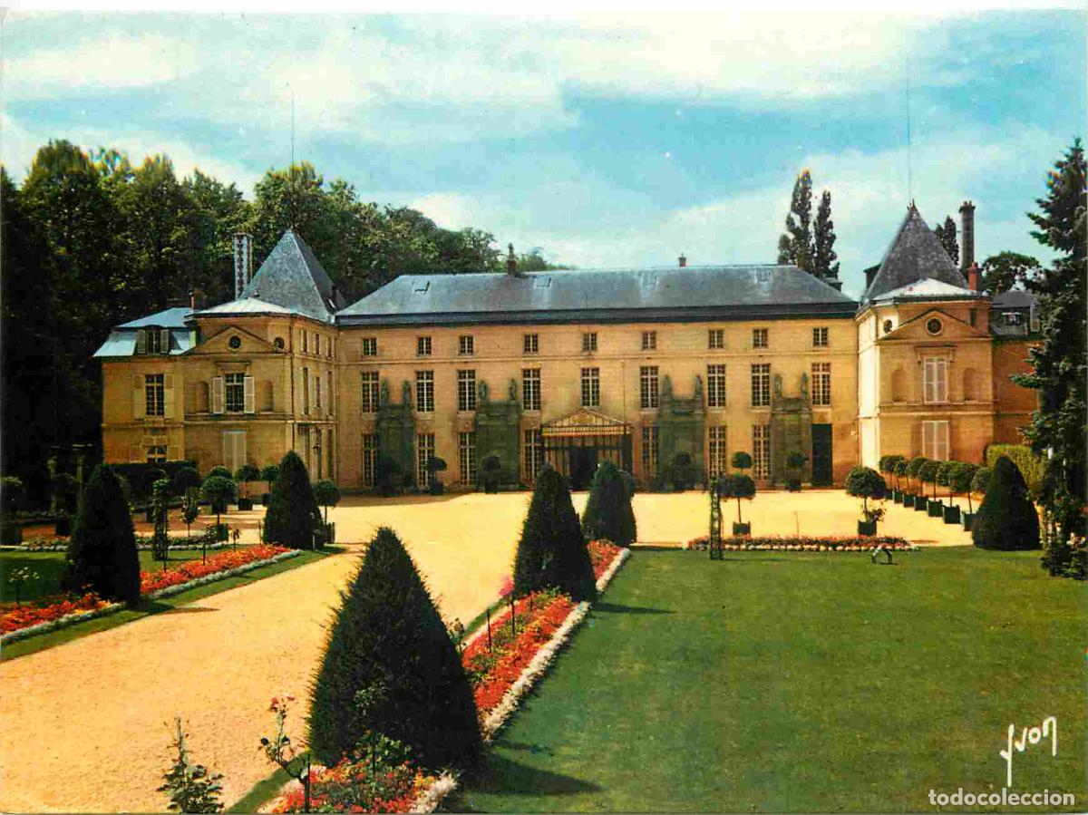 Postcards: Francia - Carte Postale - 92 - Rueil-malmaison - Ch&acirc;teau de malmaison - la fa&ccedil;ade et la cour d'honne