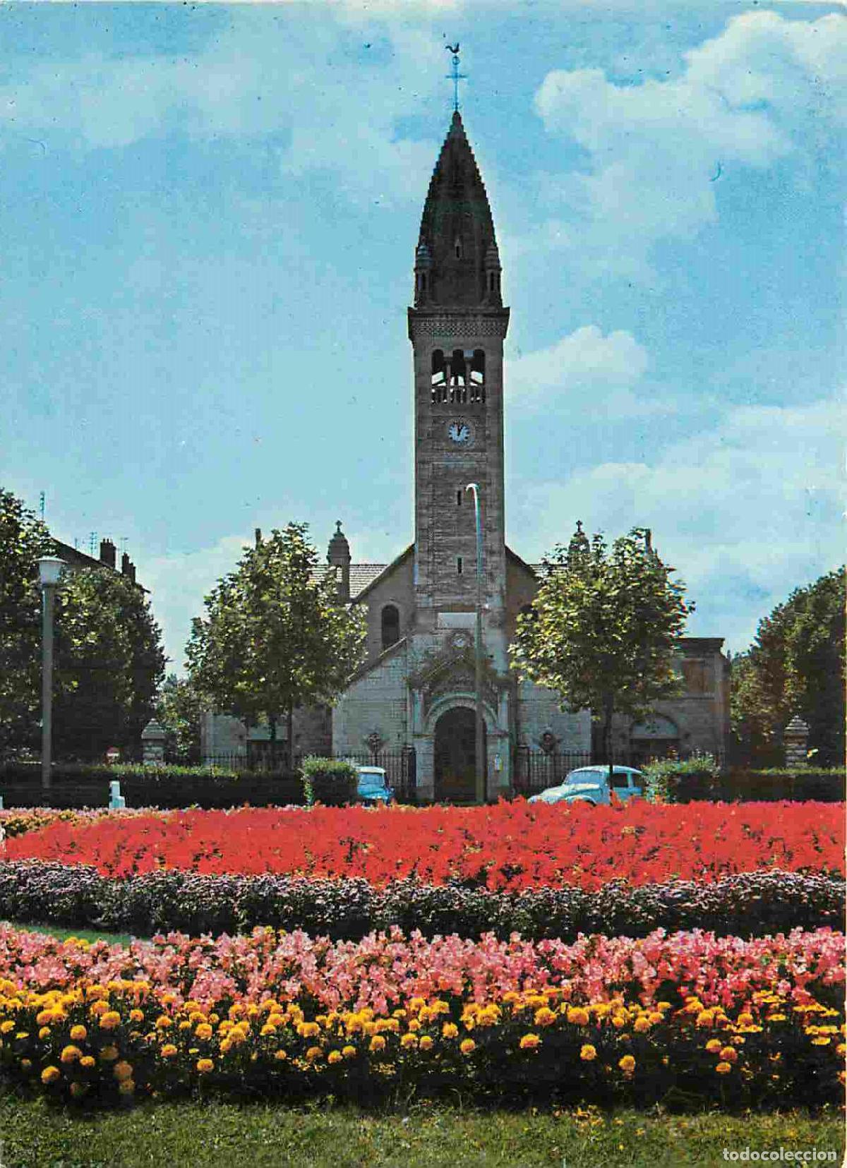 Postcards: Francia - Carte Postale - 94 - Saint-maur - L'&eacute;glise et la place J F Kennedy - Fleurs - CPM - Voir S