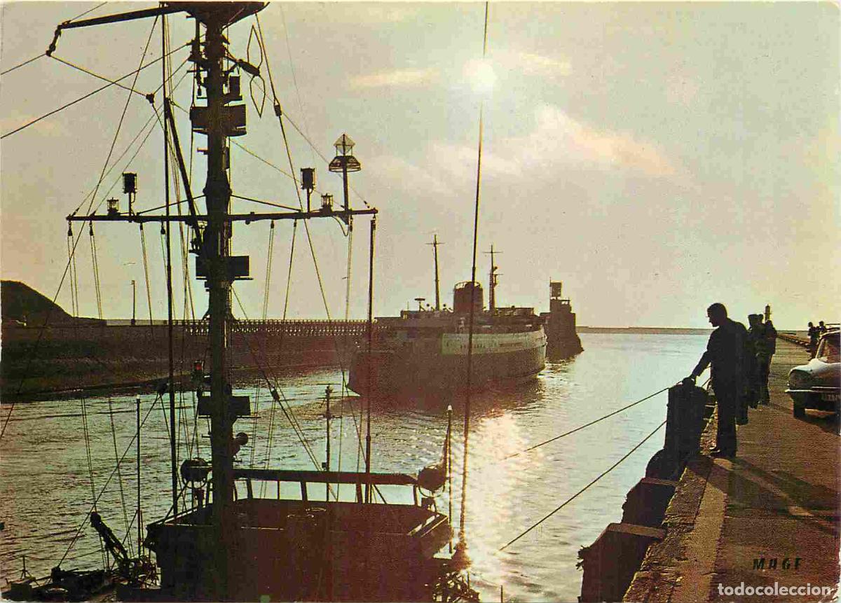 Postales: Francia - Carte Postale - 62 - Boulogne-sur-mer - Cr&eacute;puscule sur le port car ferry - Bateaux - CPM -