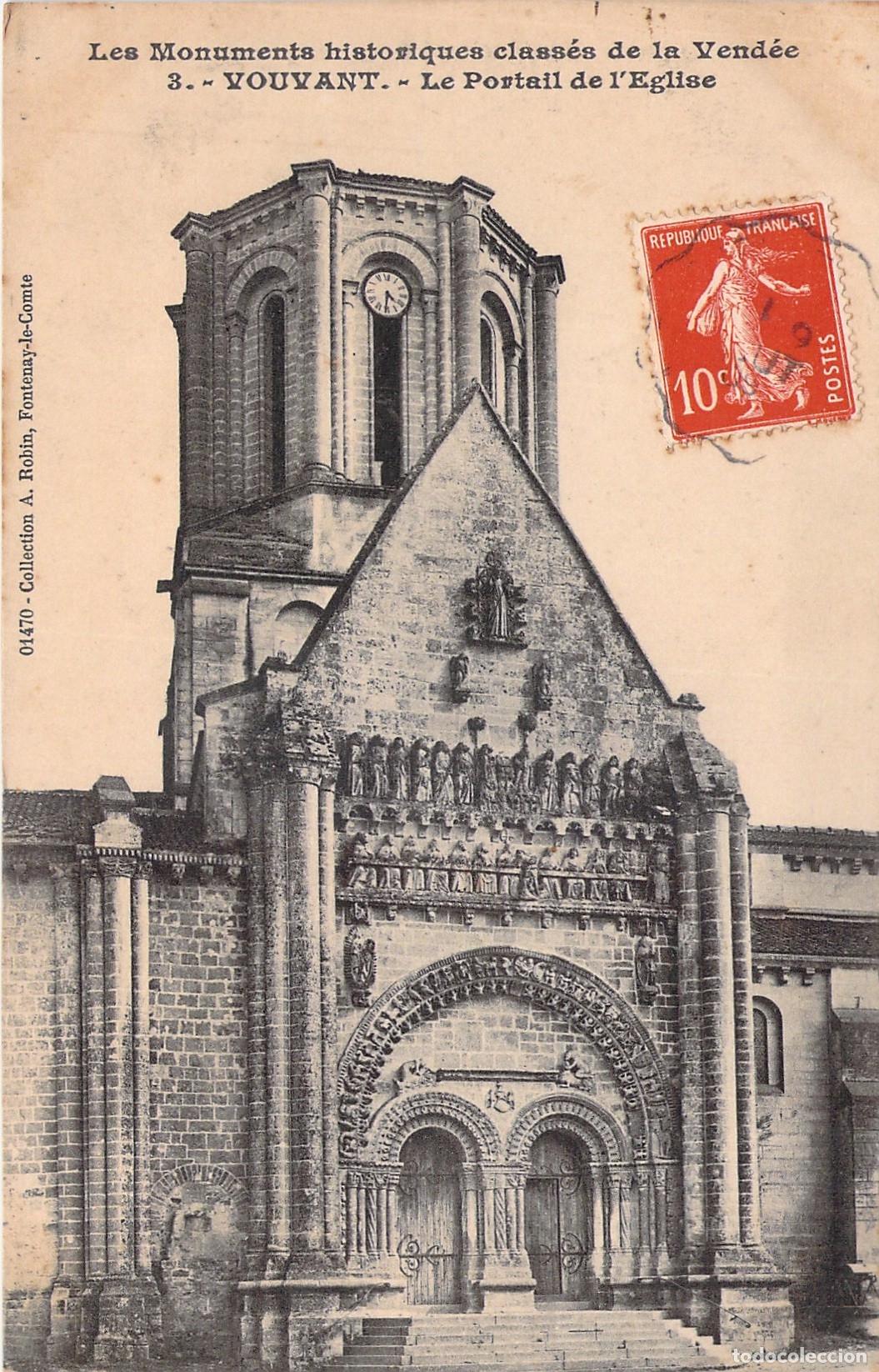 Postales: Postal de la Iglesia de Vouvant y su P&oacute;rtico Rom&aacute;nico, Vend&eacute;e
