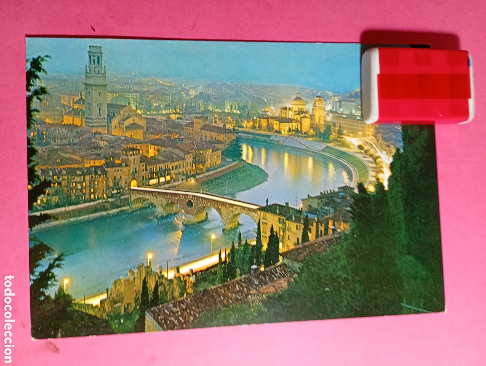 Postales: VERONA PANORAMA NOCTURNO PUENTE SOBRE EL R&Iacute;O ADIGIO S/C COLOR- R1641