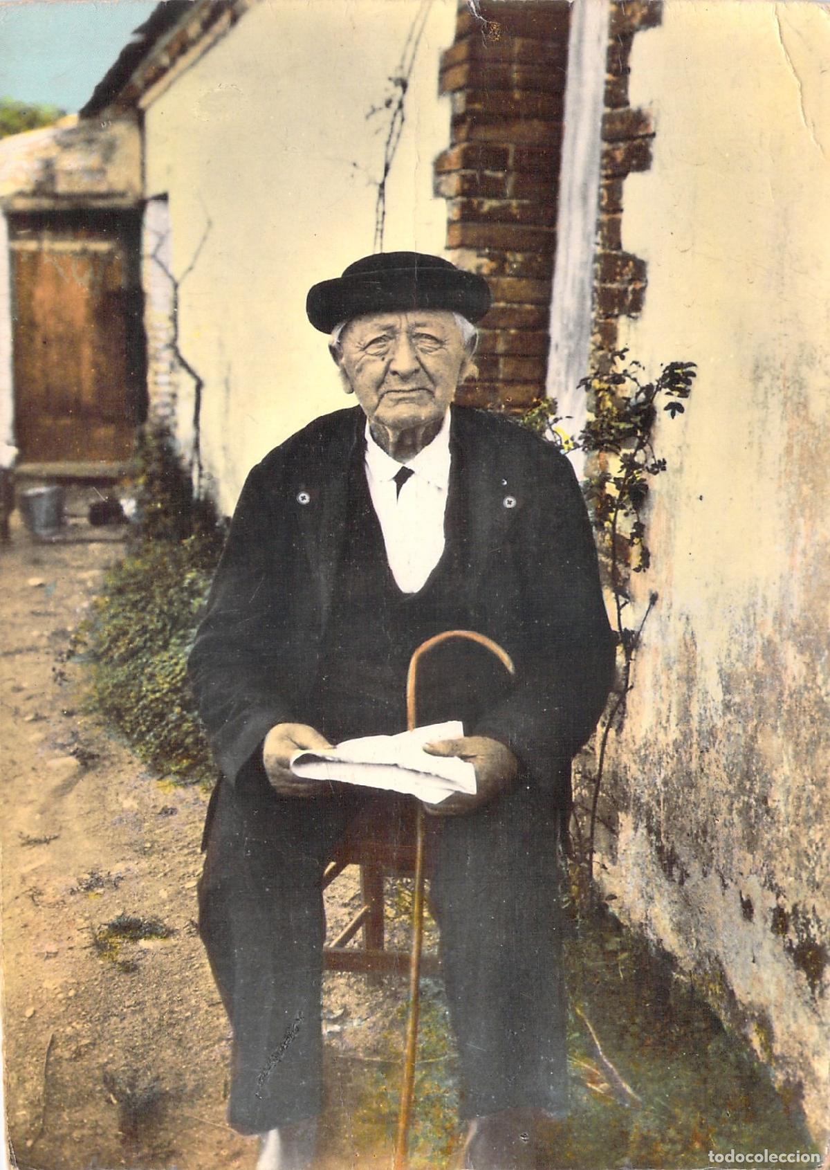 Postales: Postal de Hombre con Traje Tradicional Mara&icirc;chin de Vend&eacute;e