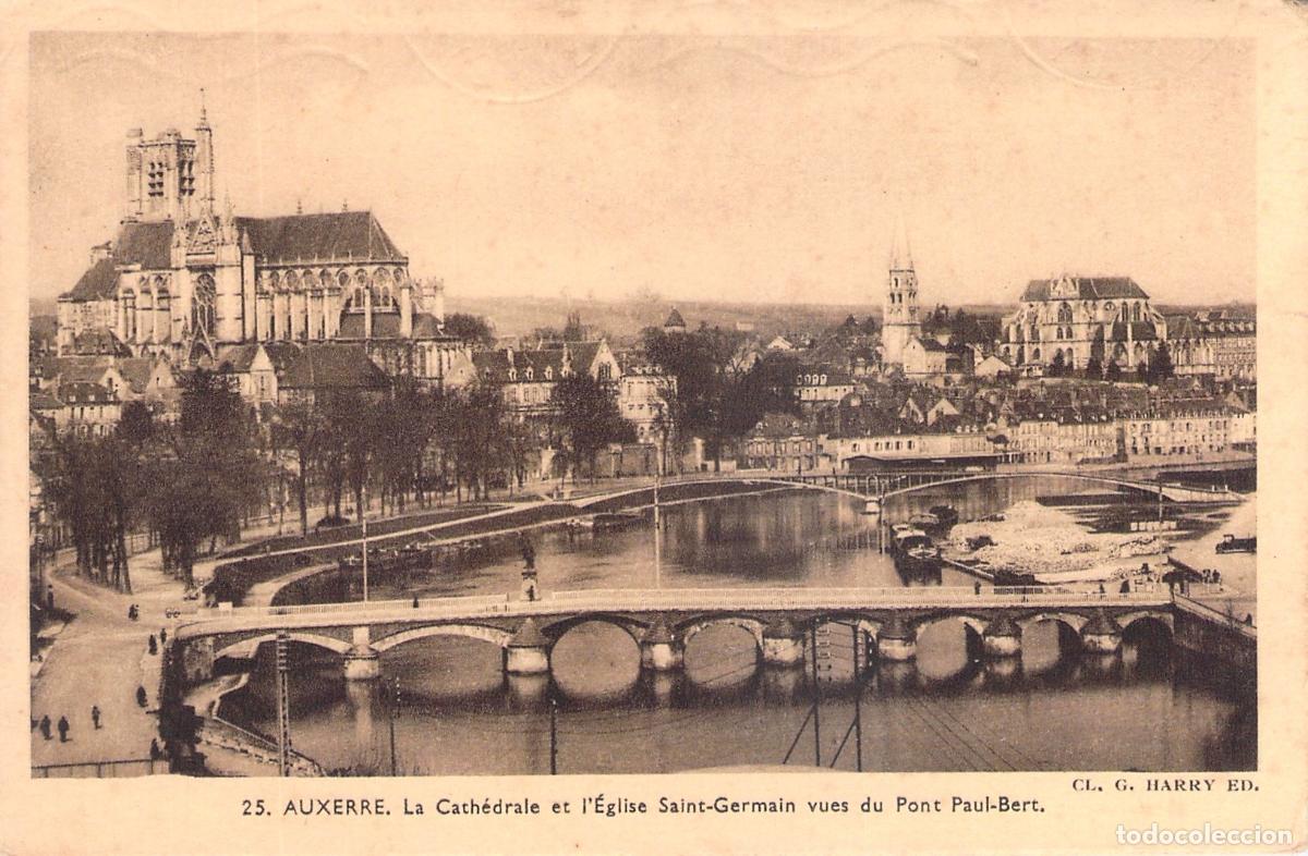 Postales: Postal de Auxerre Francia Catedral e Iglesia desde Puente Paul-Bert