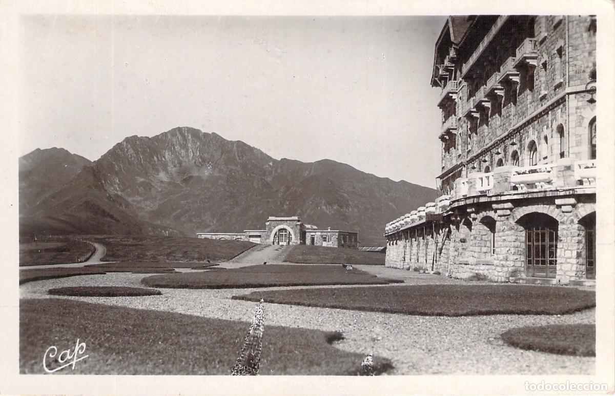 Postales: Postal del Grand H&ocirc;tel y Estaci&oacute;n del Funicular de Superbagn&egrave;res