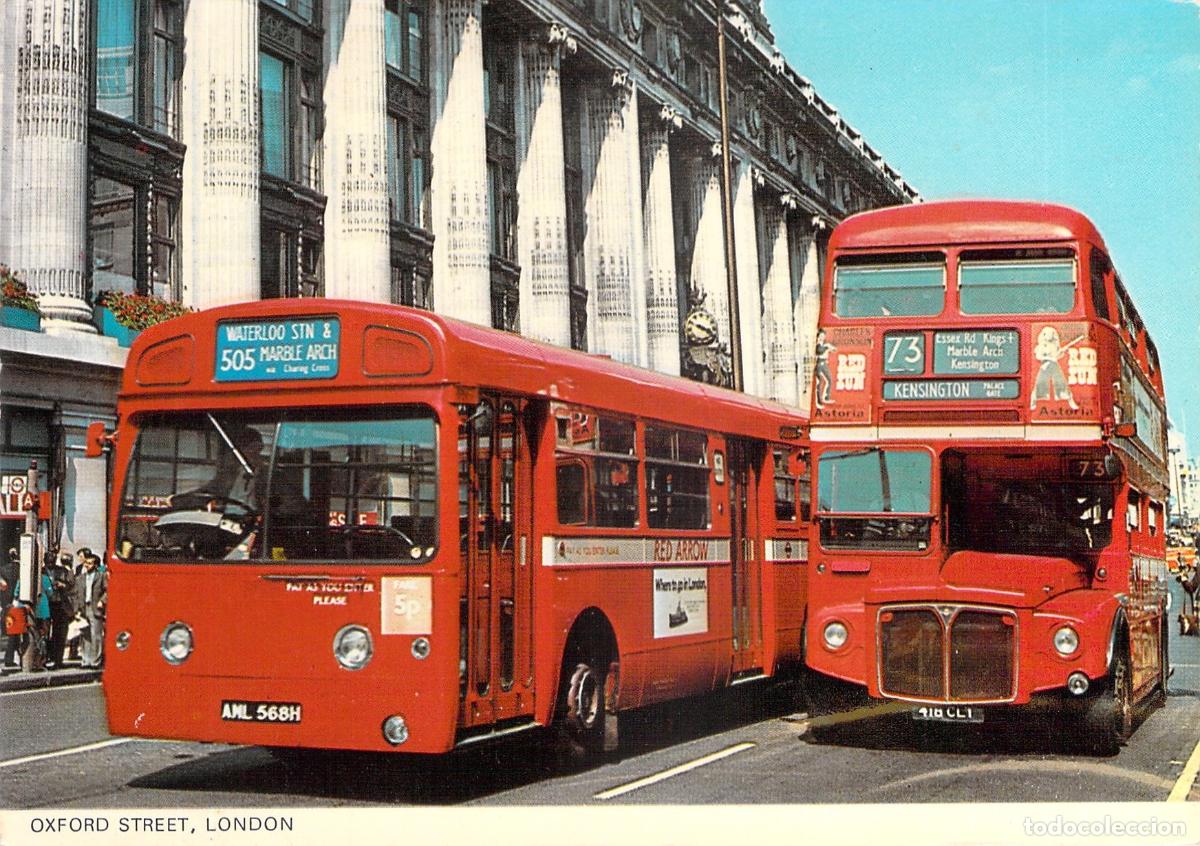 Postales: Postal de Oxford Street en Londres con Autobuses Rojos y Selfridges