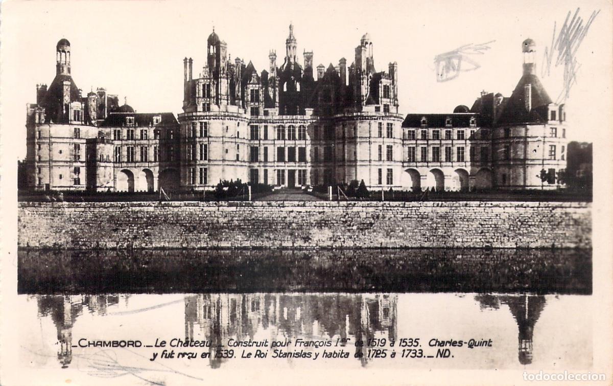 Postales: Postal del Castillo de Chambord y su Reflejo en el Agua