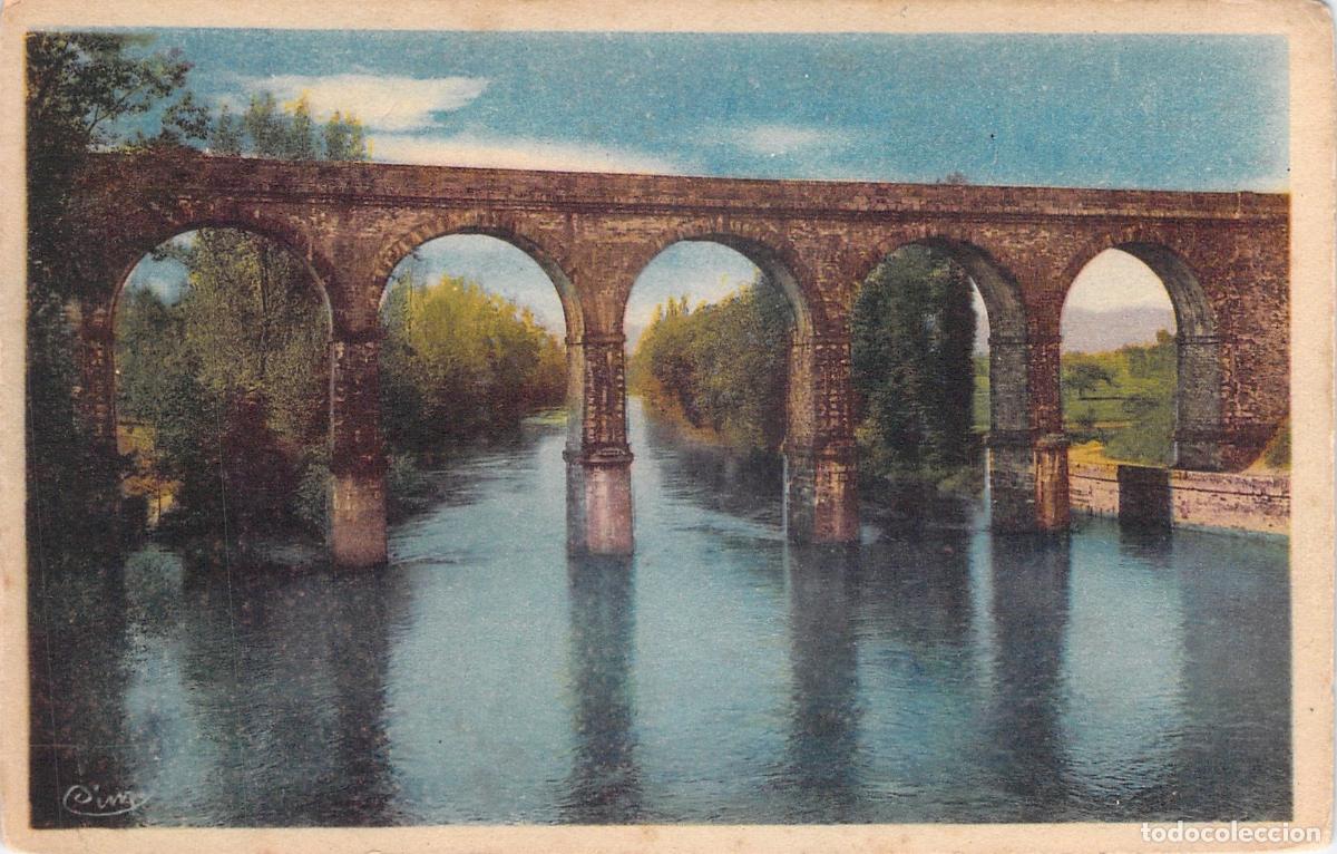 Postales: Postal del Antiguo Puente sobre el R&iacute;o V&eacute;z&egrave;re, Corr&egrave;ze, Francia