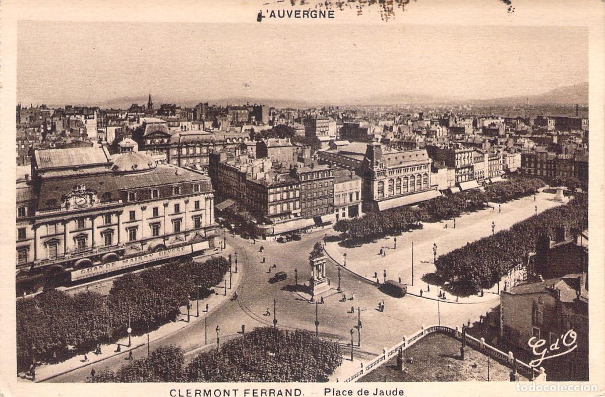 Cartes Postales: Postal de la Place de Jaude en Clermont-Ferrand, Francia