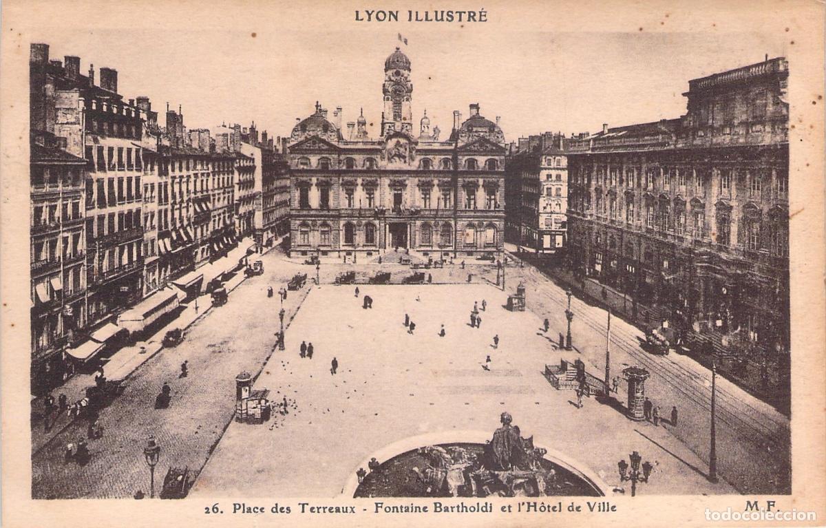 Cartes Postales: Postal de Lyon: Place des Terreaux y H&ocirc;tel de Ville