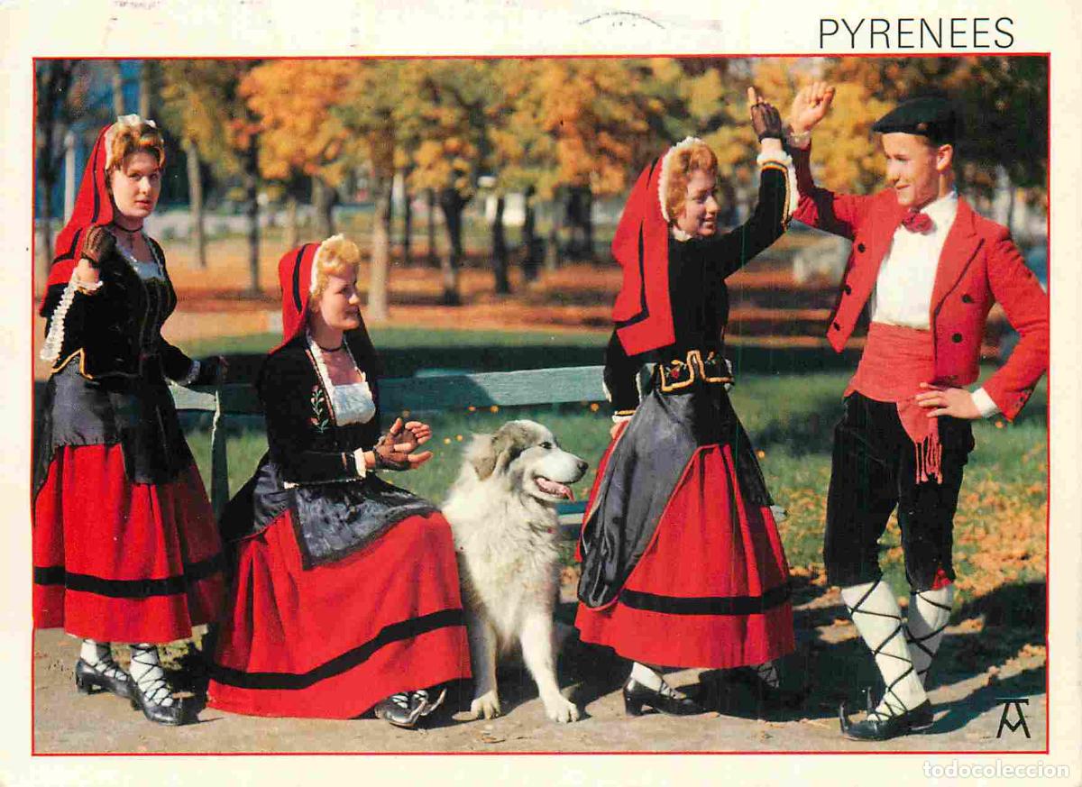 Cartes Postales: Francia - Carte Postale - 31 - Luchon - Les Pyrenees - Danses - Folklore Sc&egrave;ne et Type - Chien des
