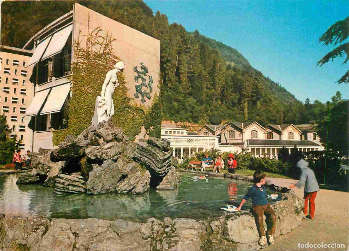 Postais: Francia - Carte Postale - 31 - Luchon - A gauche le nouveau Sauna Vaporarium au fond les Thermes - E