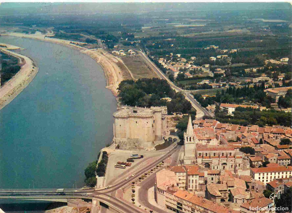 Postcards: Francia - Carte Postale - 13 - Tarascon - Dominant le Rh&ocirc;ne ce ch&acirc;teau commenc&eacute; au XIIe s et achev&eacute;