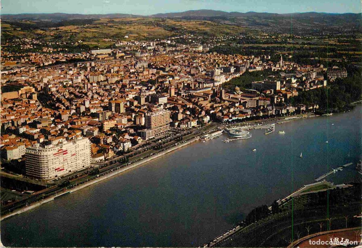 Postcards: Francia - Carte Postale - 03 - Vichy - Vue g&eacute;n&eacute;rale a&eacute;rienne - lac d'allier vue prise par avion - CP