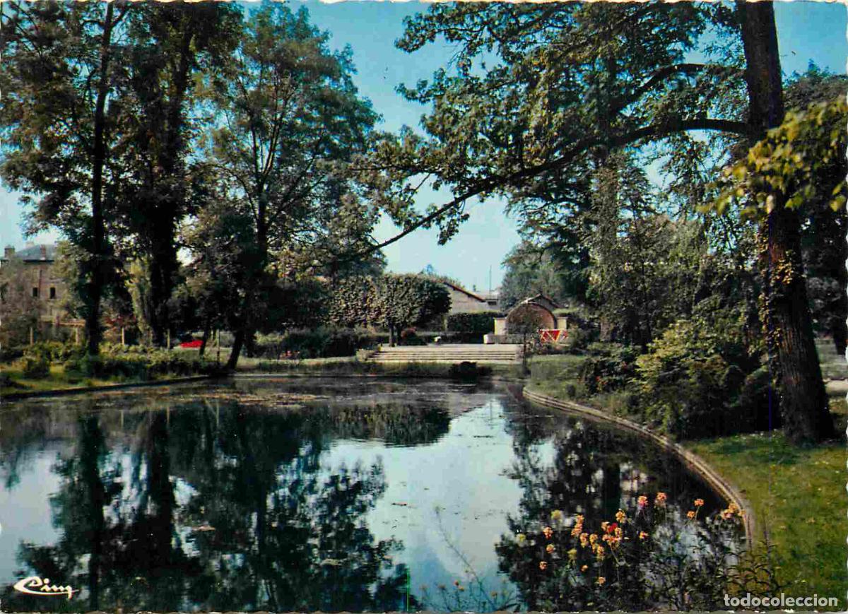 Cartoline: Francia - Carte Postale - 91 - Corbeil-essonnes - Le charmant petit square municipal - CPM - Voir Sc