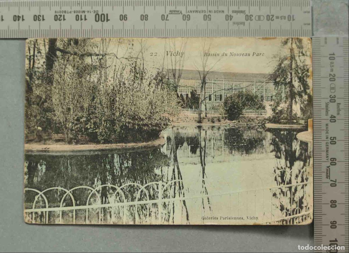 Postales: POSTAL. Vichy - Bassin du Nouveau Parc - Galeries Parisiennes