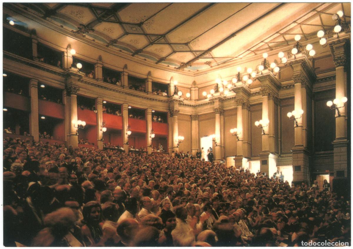 Postales: BAYREUTH_Richard Wagner Festspielhaus_Feuerpfeil. Photo Walter Rauh / Teatros Alemania