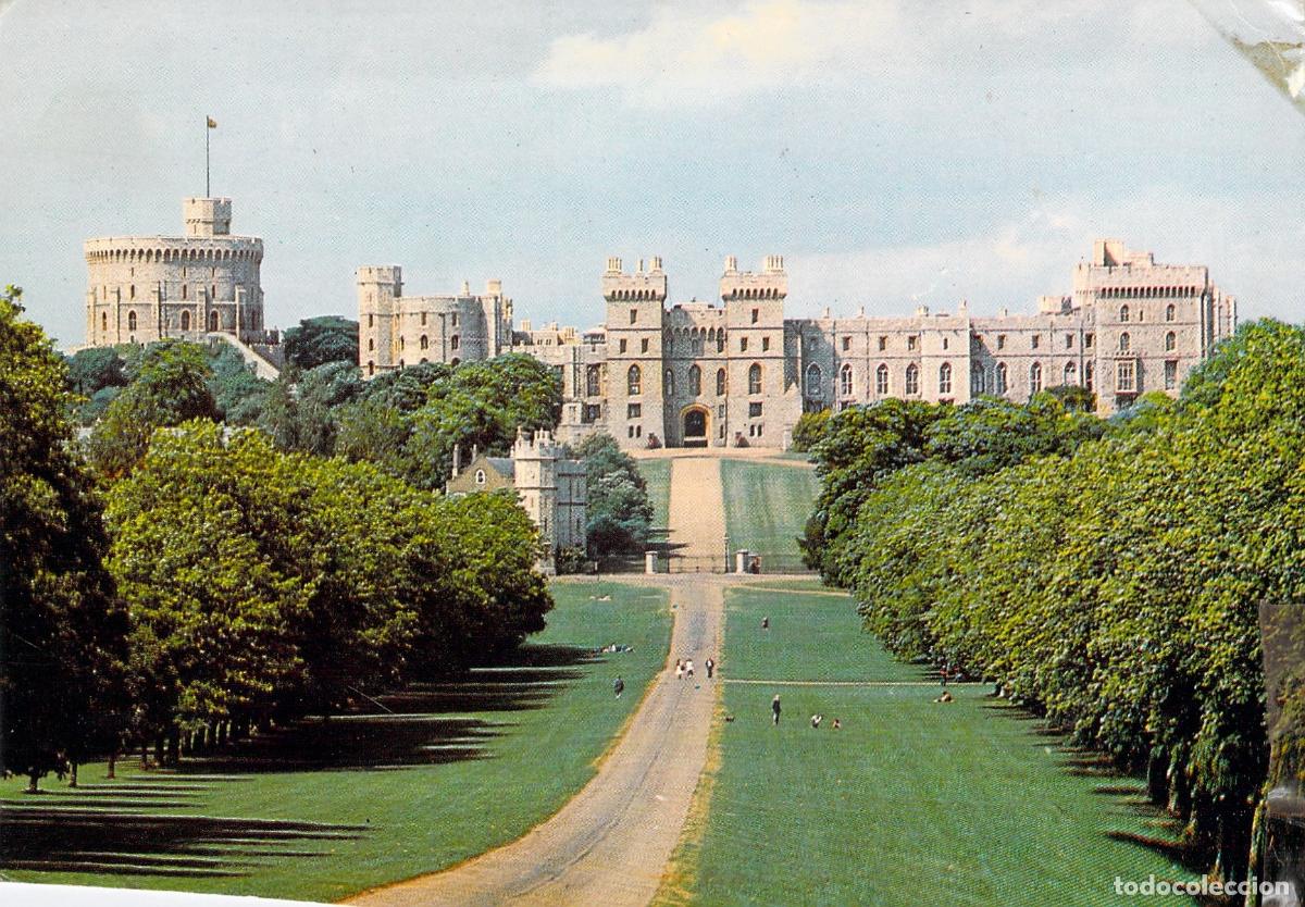 Postales: Postal del Castillo de Windsor y el Paseo Long Walk, Berkshire