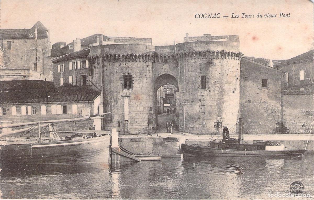 Postais: Postal de Cognac con las Torres del Puente Viejo y R&iacute;o Charente