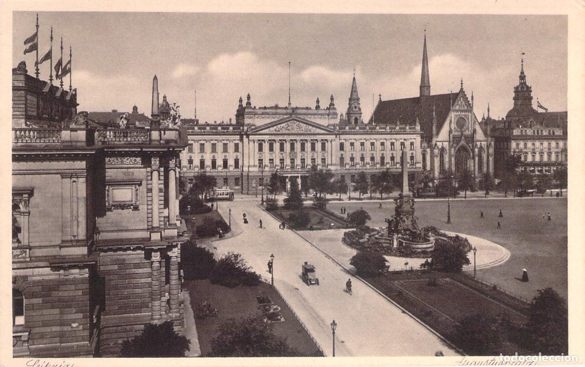 Postales: Postal de la Plaza Augustusplatz en Leipzig, Alemania