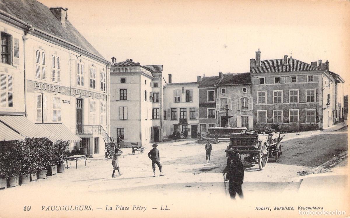 Postales: Postal de la Place P&eacute;try en Vaucouleurs Francia
