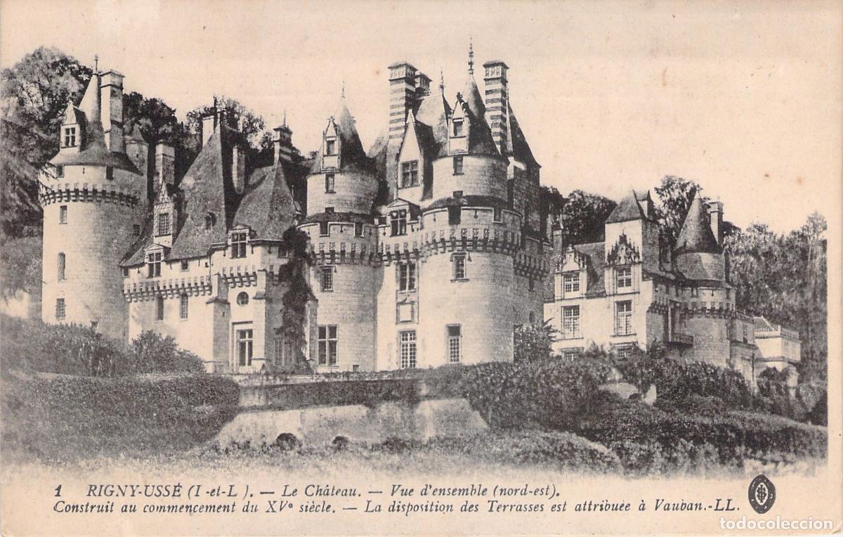 Postcards: Postal del Castillo de Rigny-Uss&eacute;, Francia