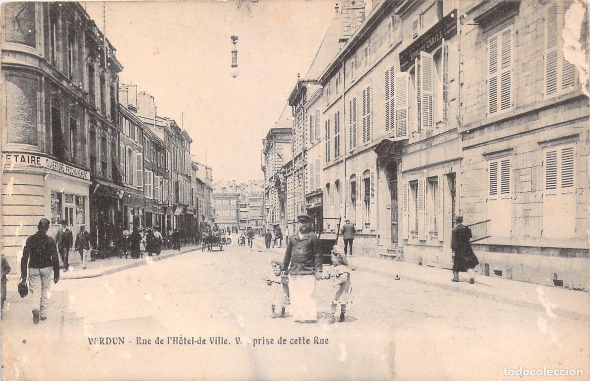 Postales: Postal de la Rue de l'H&ocirc;tel-de-Ville en Verdun, Francia