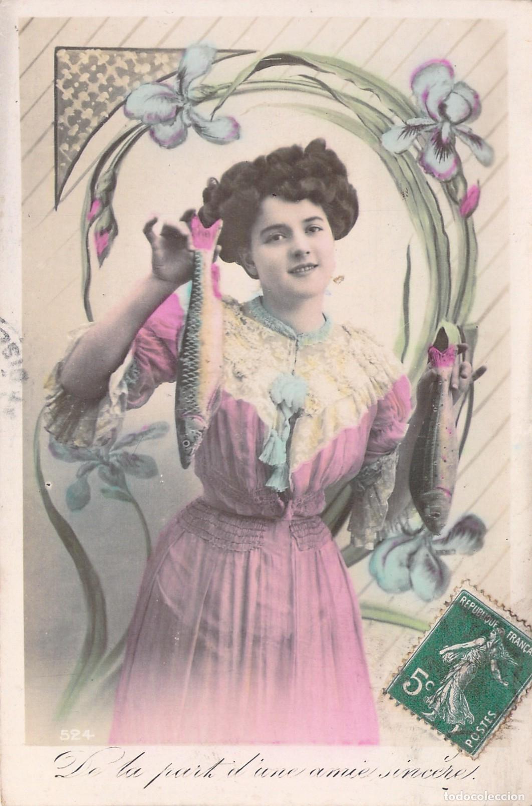 Postcards: Postal de Joven con Pescados y Flores Estilo Art Nouveau