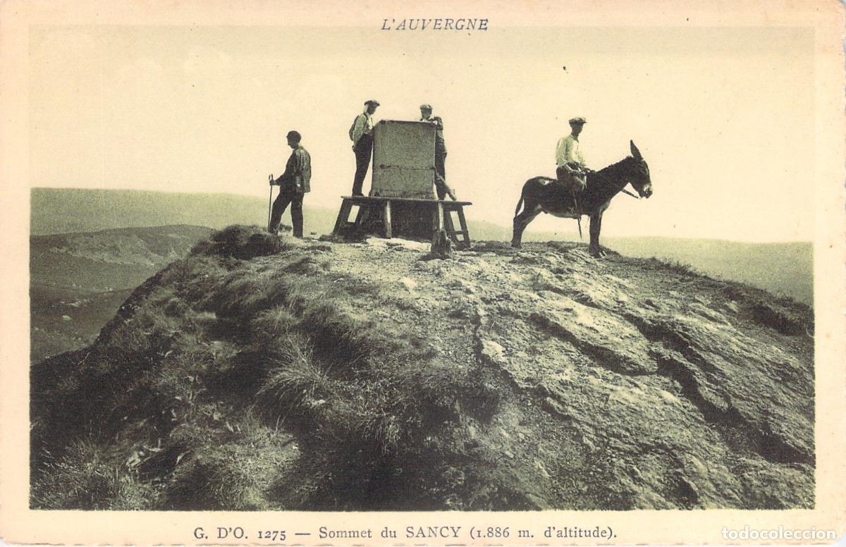 Postales: Postal de la Cumbre del Sancy en Auvernia Francia