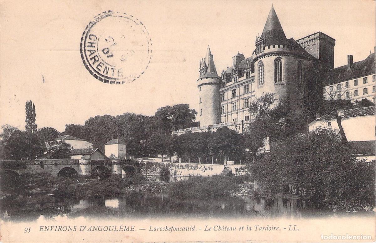 Cartoline: Postal Castillo de La Rochefoucauld y R&iacute;o Tardoire Charente Francia