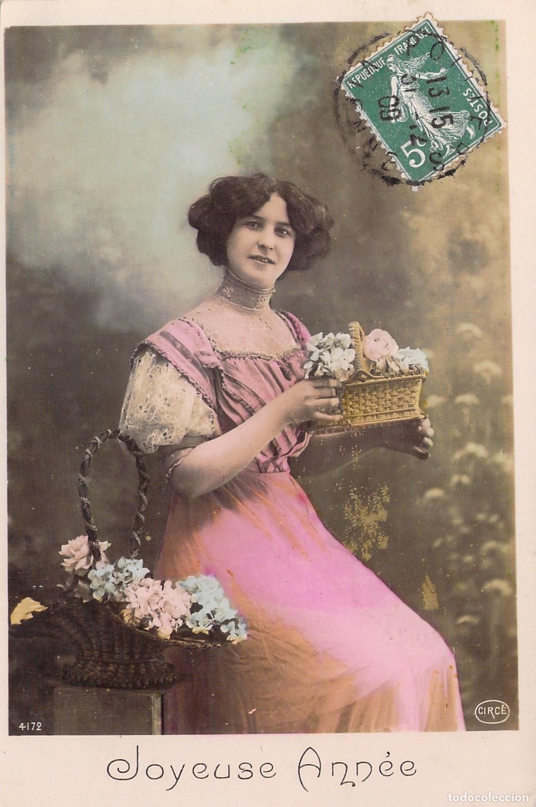 Postales: Postal de A&ntilde;o Nuevo Joyeuse Ann&eacute;e Mujer con Cestas de Flores