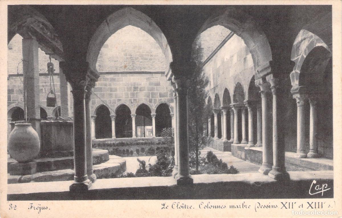 Postales: Postal Claustro de Fr&eacute;jus con Columnas de M&aacute;rmol