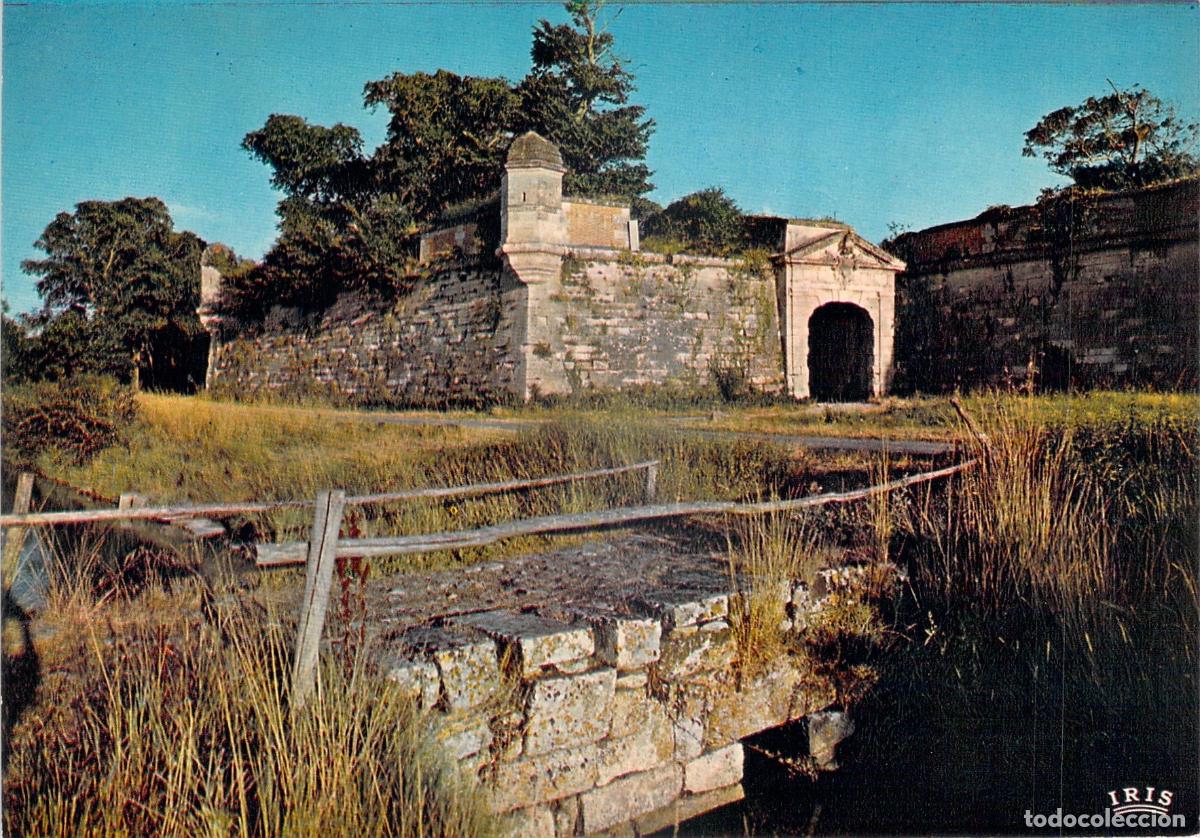 Postais: Postal de la Puerta Real y Murallas de Brouage, Francia