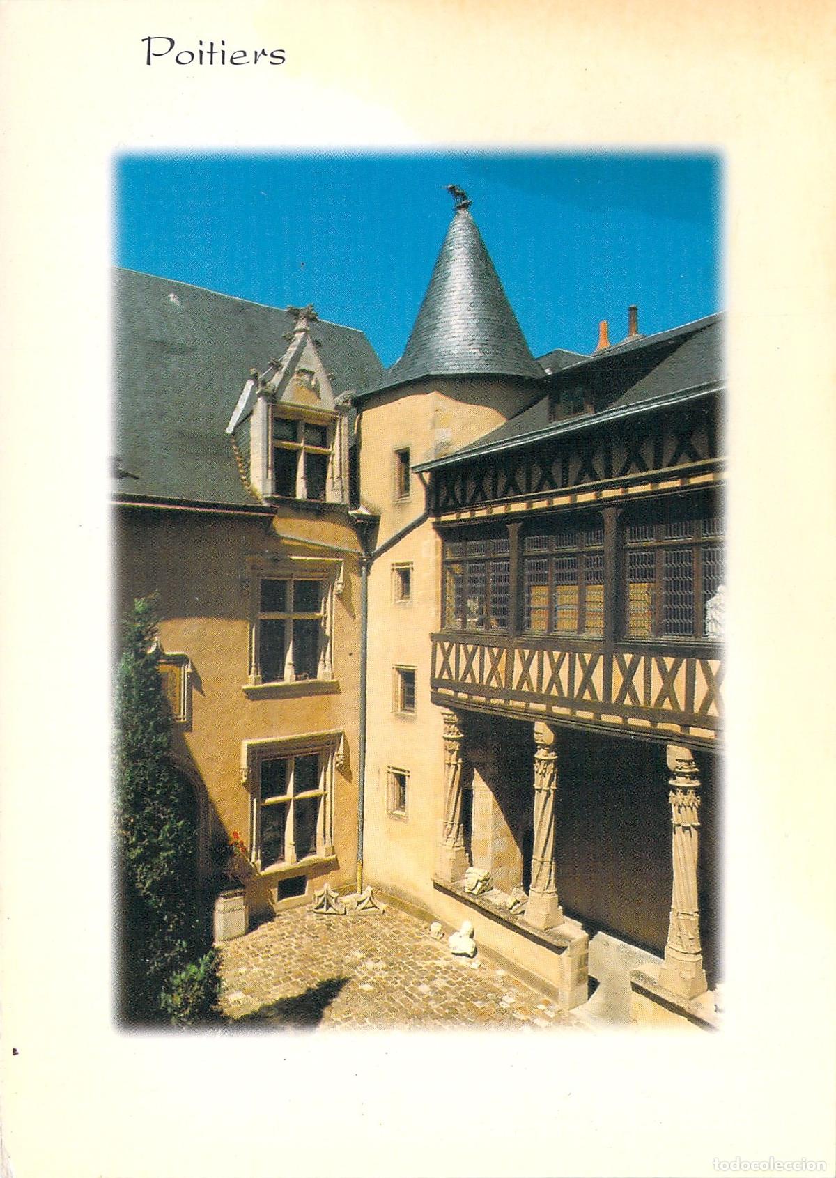 Postales: Postal de Poitiers - L'H&ocirc;tel Fum&eacute; de Estilo G&oacute;tico