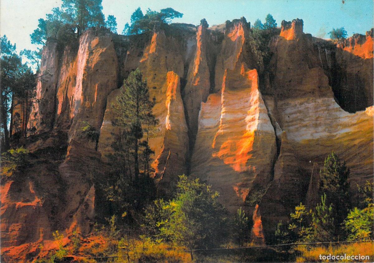 Postales: Postal de los Acantilados de Ocre en Roussillon, Vaucluse