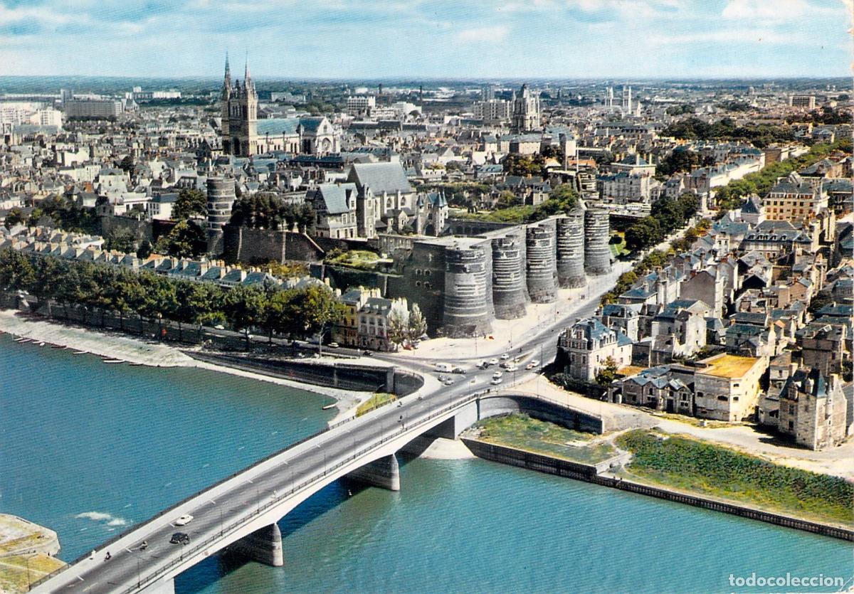 Postais: Postal de Vista General de Angers con el Castillo y R&iacute;o Maine