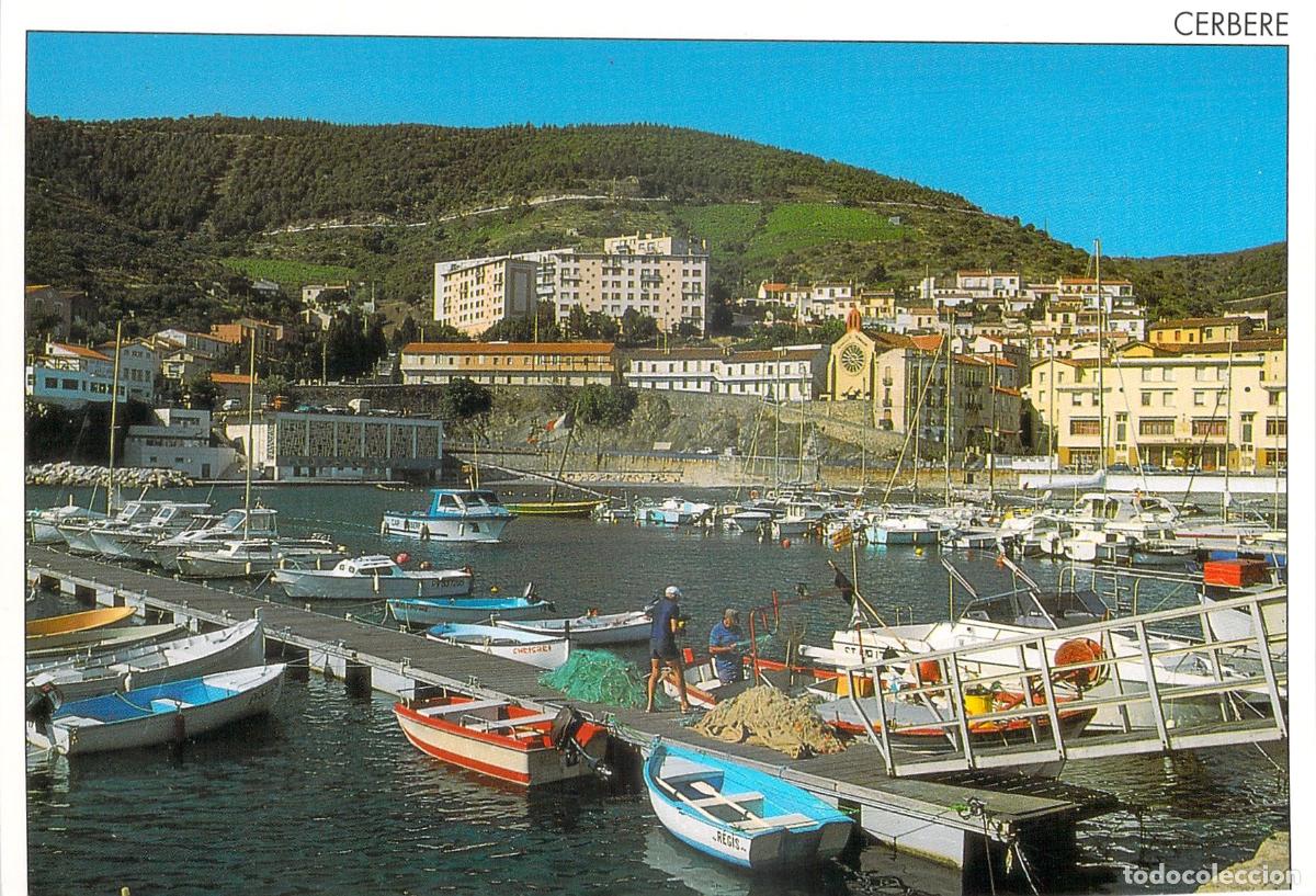 Postales: Postal de Cerb&egrave;re: El Puerto de Pesca en la C&ocirc;te Vermeille