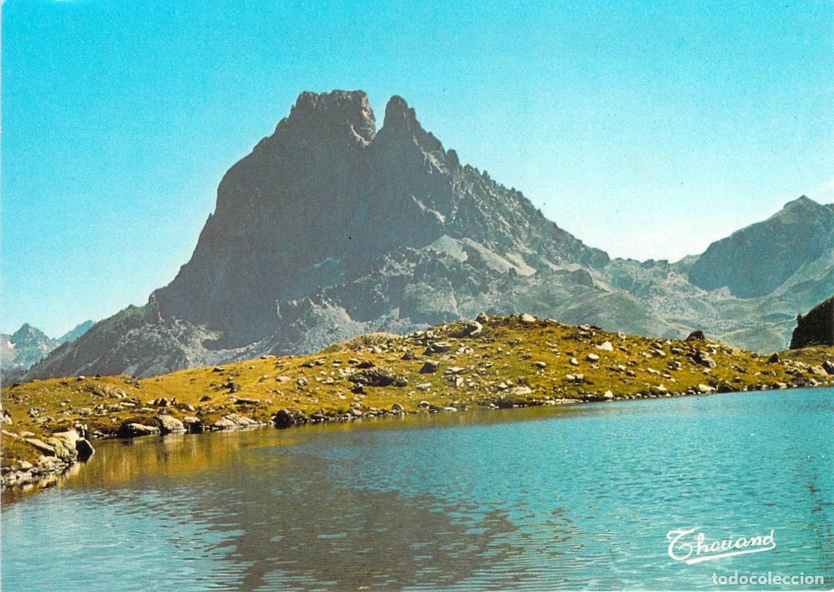Postales: Postal de los Pirineos Franceses Pic du Midi d'Ossau y Lago de Ayous