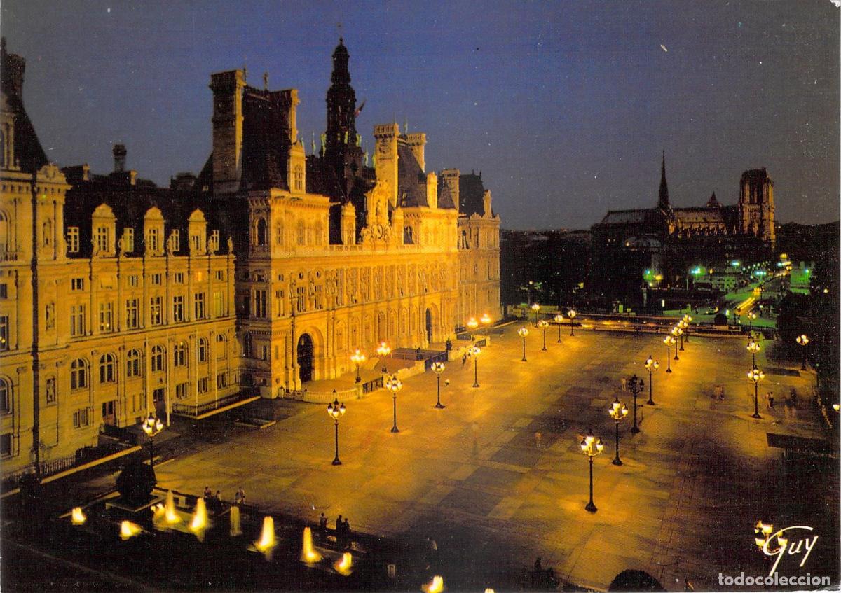 Postales: Postal de Par&iacute;s: El H&ocirc;tel de Ville y Notre-Dame Iluminados