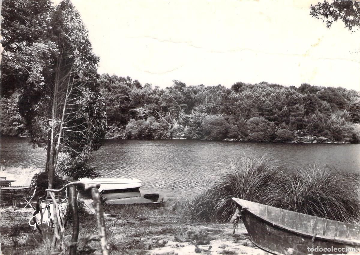Postales: Postal de Caurel - Lago y Barcas en Beau-Rivage, Francia