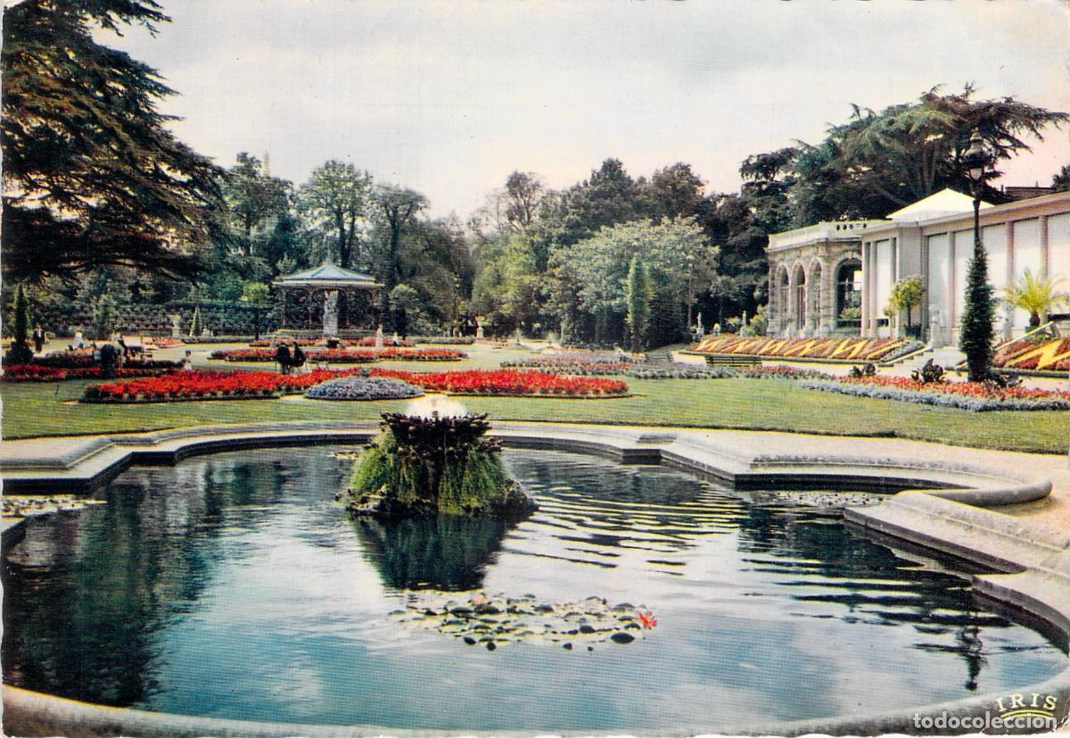 Postales: Postal de los Jardines del Thabor en Rennes Francia