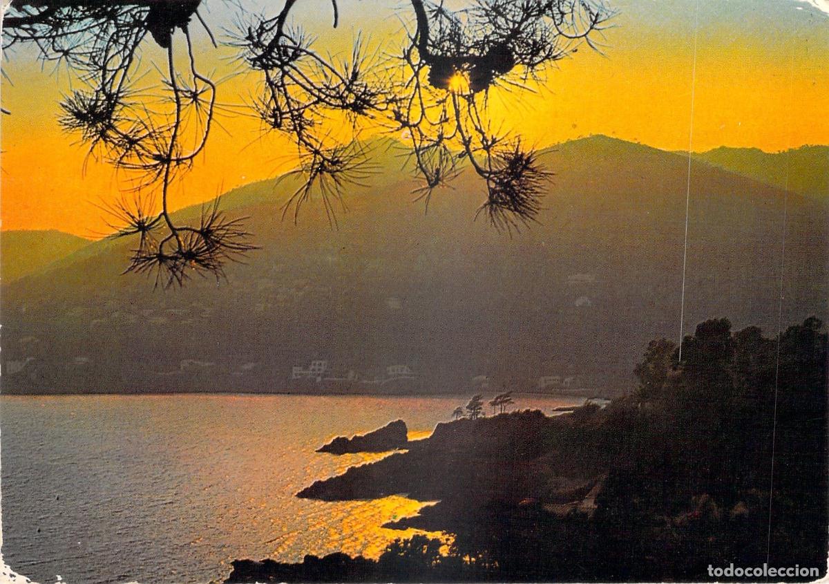 Postales: Postal de la Costa Azul Atardecer en la C&ocirc;te d'Azur Francia