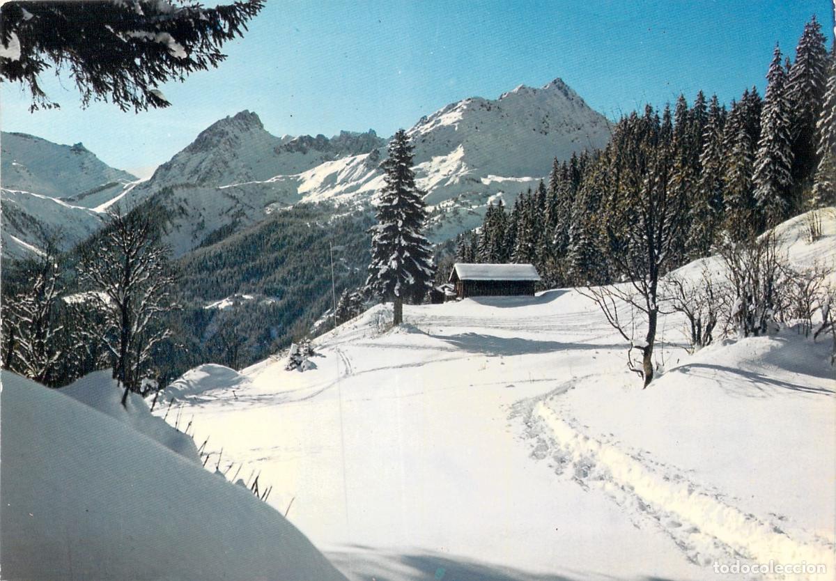 Postales: Postal de Paisaje Invernal con Caba&ntilde;a en los Alpes